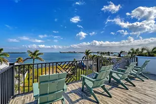 2206 Ave A, Bradenton Beach, FL 34217 - Photo 15