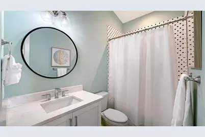 2206 Avenue A, Bradenton Beach, FL 34217 - Photo 45