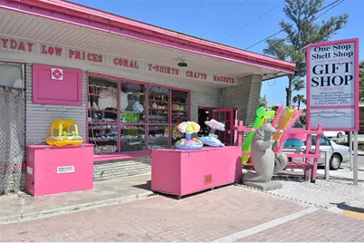 2206 Avenue A, Bradenton Beach, FL 34217 - Photo 77