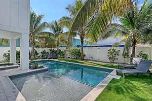 2206 Avenue A, Bradenton Beach, FL 34217 - Photo 55