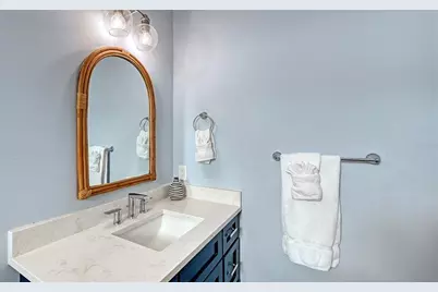 2206 Avenue A, Bradenton Beach, FL 34217 - Photo 35