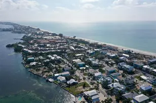 2206 Avenue A, Bradenton Beach, FL 34217 - Photo 61