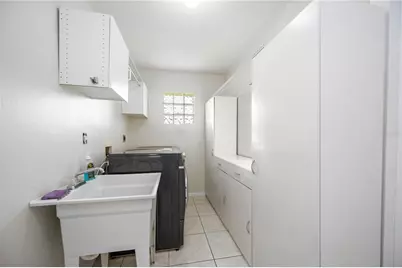 925 NE 4th Avenue, Cape Coral, FL 33909 - Photo 21