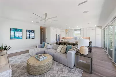 870 N Shore Drive, Anna Maria, FL 34216 - Photo 11