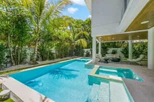 870 N Shore Dr, Anna Maria, FL 34216 - Photo 49