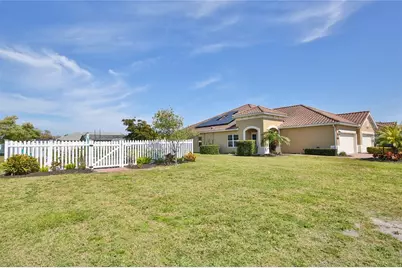 7016 Playa Bella Drive, Bradenton, FL 34209 - Photo 35