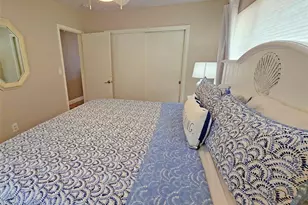 2442 Wood St, Sarasota, FL 34237 - Photo 15