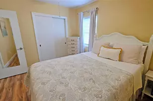 2442 Wood St, Sarasota, FL 34237 - Photo 17