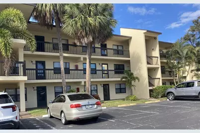 305 30th Avenue W #A212, Bradenton, FL 34205 - Photo 1