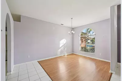 7310 38th Court E, Sarasota, FL 34243 - Photo 11