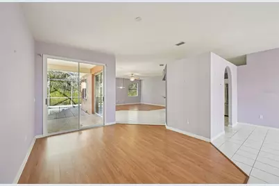 7310 38th Court E, Sarasota, FL 34243 - Photo 13