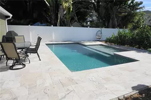 1116 30th Ave N, Saint Petersburg, FL 33704 - Photo 17