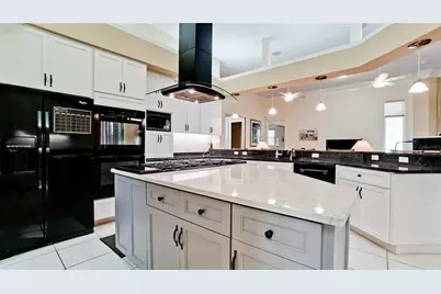 4603 4th Avenue NE, Bradenton, FL 34208 - Photo 9