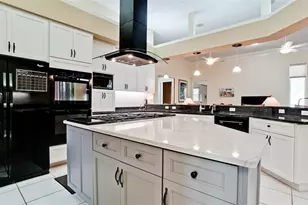 4603 4th Ave NE, Bradenton, FL 34208 - Photo 9