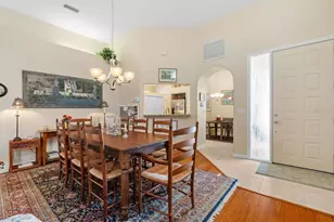 3871 Alamanda Dr, Sarasota, FL 34238 - Photo 15