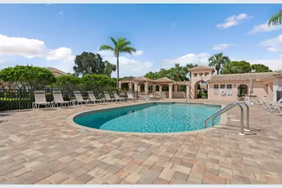 3871 Alamanda Drive, Sarasota, FL 34238 - Photo 41