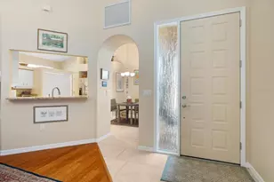 3871 Alamanda Dr, Sarasota, FL 34238 - Photo 7