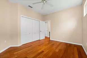 3871 Alamanda Dr, Sarasota, FL 34238 - Photo 31