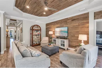 6423 Tideline Drive, Apollo Beach, FL 33572 - Photo 9