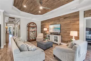 6423 Tideline Dr, Apollo Beach, FL 33572 - Photo 9