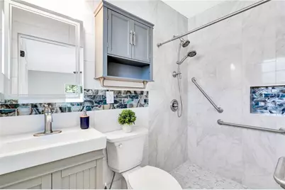 1825 Shore Acres Blvd NE, Saint Petersburg, FL 33703 - Photo 17