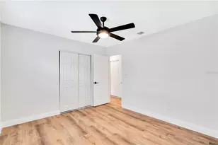 1825 Shore Acres Blvd NE, Saint Petersburg, FL 33703 - Photo 19