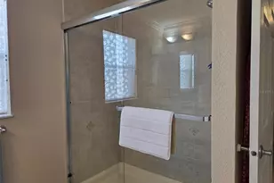 3213 Pink Oak Terrace, Sarasota, FL 34237 - Photo 35