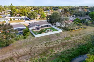 5852 Whistlewood Cir, Sarasota, FL 34232 - Photo 35