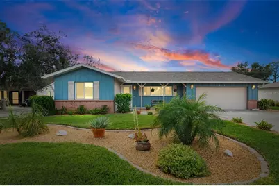 5852 Whistlewood Circle, Sarasota, FL 34232 - Photo 3