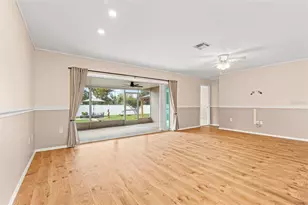 5852 Whistlewood Cir, Sarasota, FL 34232 - Photo 15