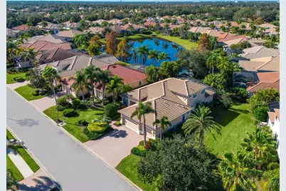 13911 Siena Loop, Lakewood Ranch, FL 34202 - Photo 51