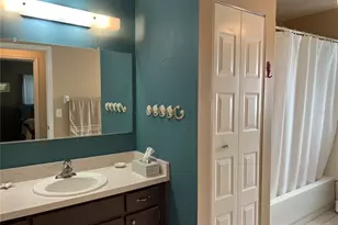 1814 Columbine Pl, Sun City Center, FL 33573 - Photo 15