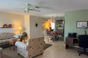 1814 Columbine Pl, Sun City Center, FL 33573 - Photo 3