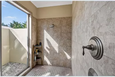 404 Partridge Circle, Sarasota, FL 34236 - Photo 19