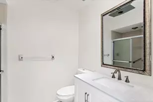 1413 63rd St W, Bradenton, FL 34209 - Photo 9