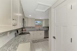 205 Avenida De Bahia, Nokomis, FL 34275 - Photo 9