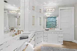 1800 Benjamin Franklin Dr, Sarasota, FL 34236 - Photo 21