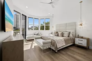 1800 Benjamin Franklin Dr, Sarasota, FL 34236 - Photo 17