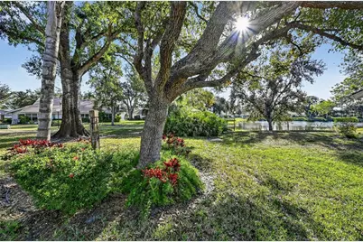 5729 Garden Lakes Palm, Bradenton, FL 34203 - Photo 3