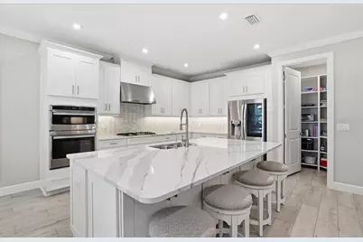 4531 Crestpoint Way, Palmetto, FL 34221 - Photo 7