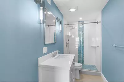 174 Golden Gate Point #32, Sarasota, FL 34236 - Photo 31