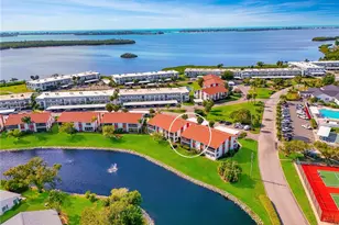 4855 Independence Dr, Bradenton, FL 34210 - Photo 1