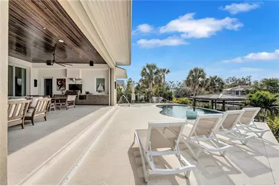 5078 Sandy Beach Avenue, Sarasota, FL 34242 - Photo 13