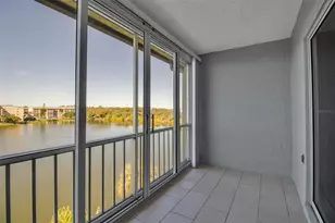 3484 Lake Bayshore Dr, Bradenton, FL 34205 - Photo 29