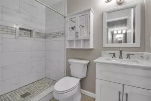 3484 Lake Bayshore Dr, Bradenton, FL 34205 - Photo 15