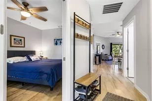 248 51st St Cir E, Palmetto, FL 34221 - Photo 9