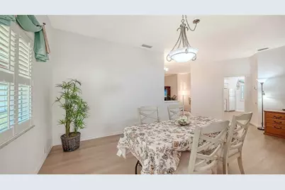 4977 Tamarack Trail, Venice, FL 34293 - Photo 11