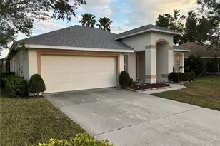 7803 50th Pl E, Bradenton, FL 34203 - Photo 1