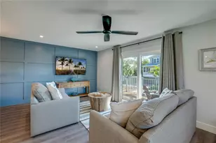 214 64th St, Bradenton Beach, FL 34217 - Photo 5