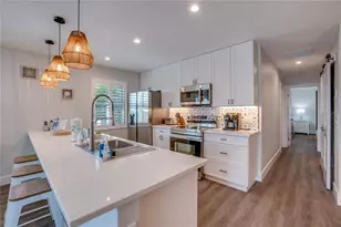 214 64th St, Bradenton Beach, FL 34217 - Photo 9